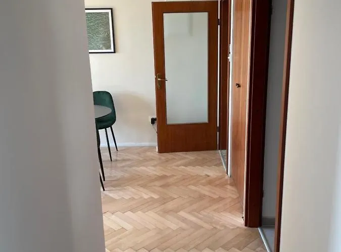 - Ocean & Sea Breeze