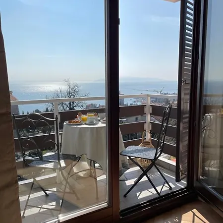 - Ocean & Sea Breeze * Opatija