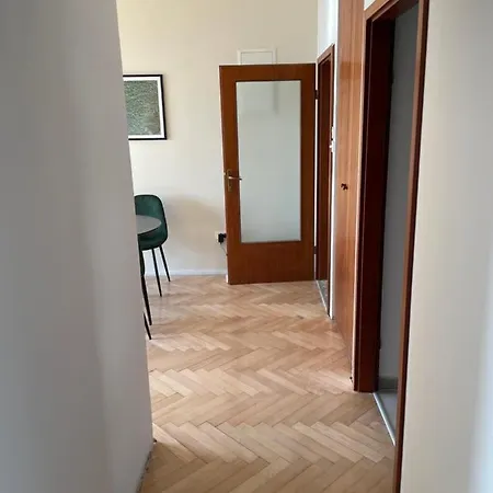 - Ocean & Sea Breeze