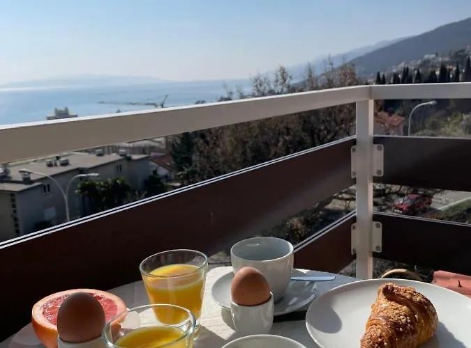 - Ocean & Sea Breeze * Opatija